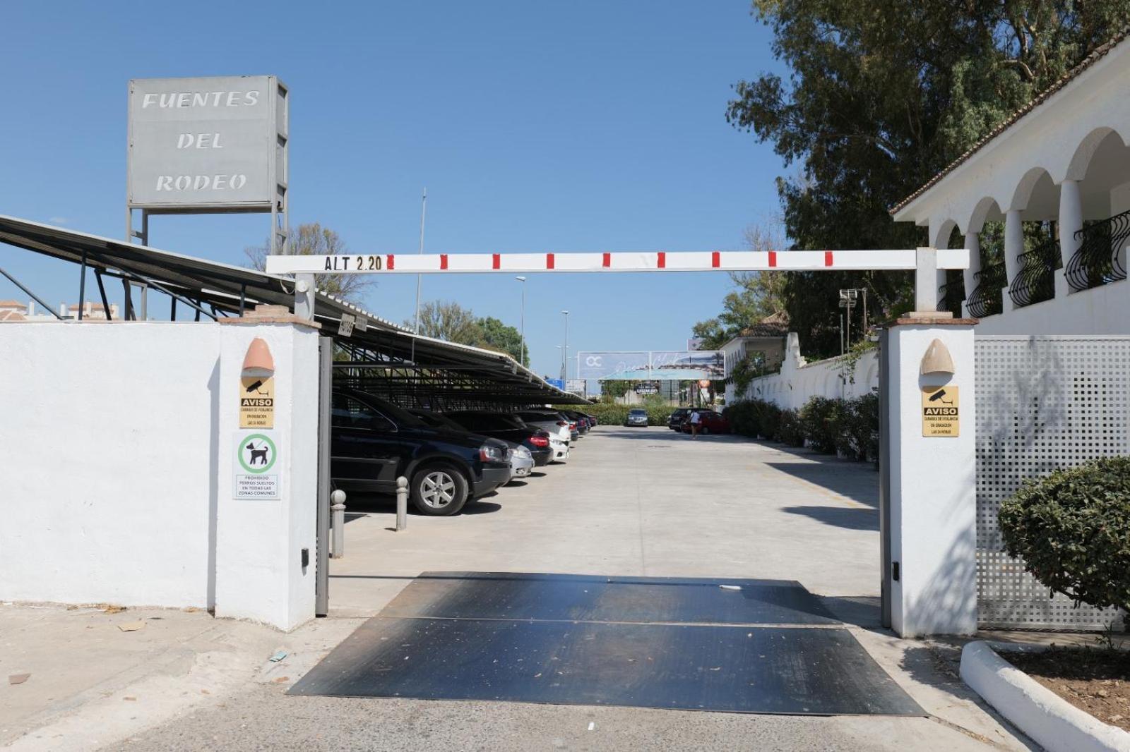 Suite Puerto Banus Con Piscina Marbella Eksteriør billede