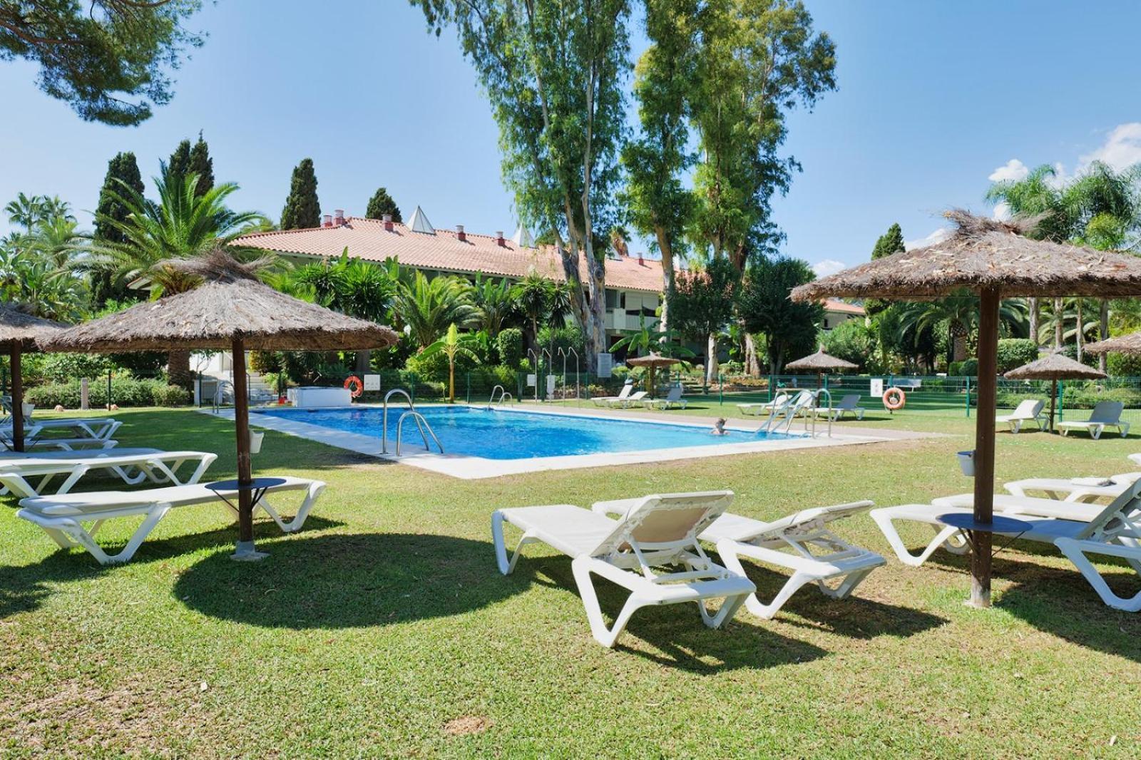 Suite Puerto Banus Con Piscina Marbella Eksteriør billede