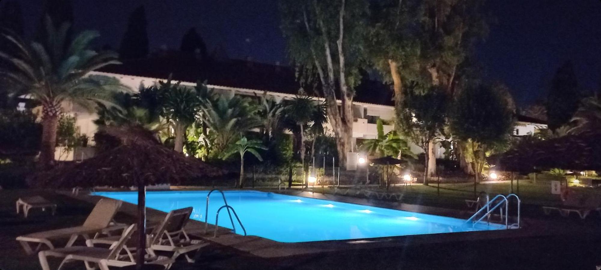 Suite Puerto Banus Con Piscina Marbella Eksteriør billede