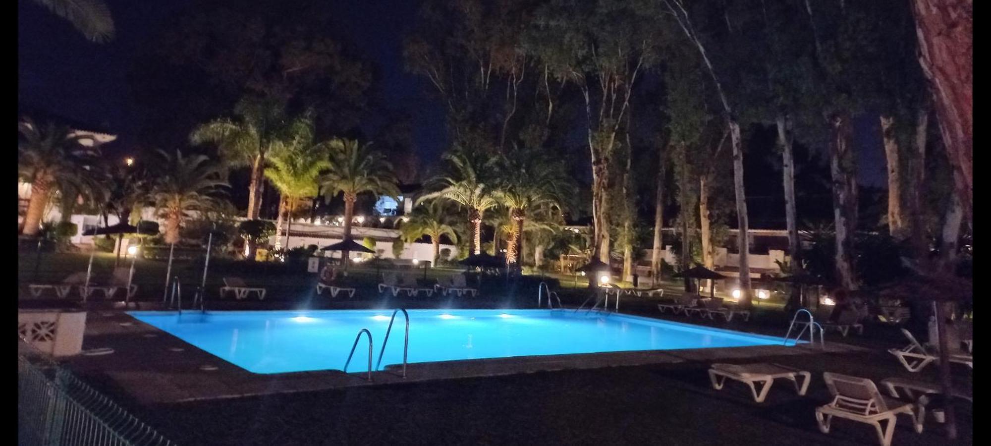 Suite Puerto Banus Con Piscina Marbella Eksteriør billede